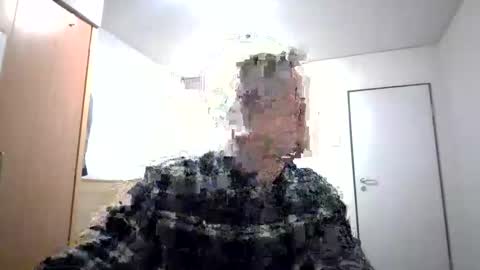 Snapshot of pommesmiteiscreme chatting on 01/06/25, 07:13 pommesmiteiscreme online show from 01/06/25, 07:13