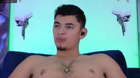    online show from 10/10/25, 02:10