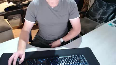 Dave online show from 10/11/25, 05:33