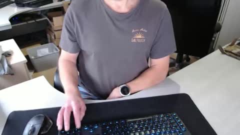 Snapshot of poodledude chatting on 10/21/25, 08:59 Dave online show from 10/21/25, 08:59