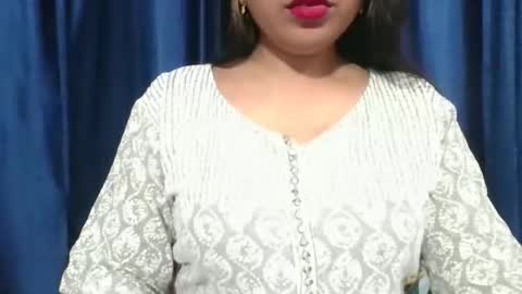 poojalady online show from 04/24/26, 04:42