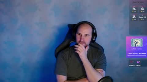 Snapshot of popadosik_mod chatting on 02/13/25, 04:43 Popadosik mod online show from 02/13/25, 04:43