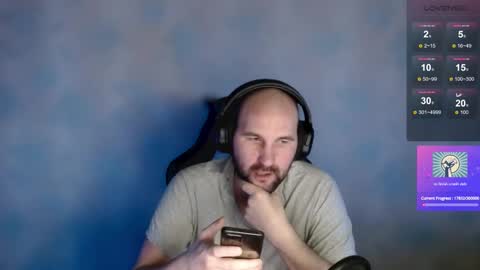 Snapshot of popadosik_mod chatting on 02/24/25, 12:59 Popadosik mod online show from 02/24/25, 12:59