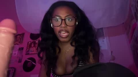 princess online show from 02/12/25, 04:01