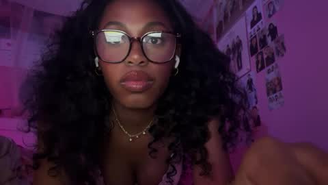 princess online show from 02/14/25, 03:43