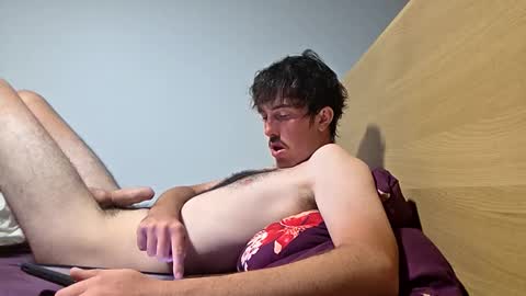 popboy2001 online show from 04/17/26, 07:55