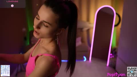 Louise  see you on December 1  at 2200 UTC3 online show from 02/28/26, 05:52