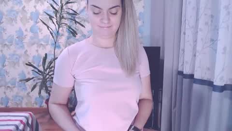 Snapshot of popkornmolli chatting on 01/13/25, 02:00 popkornmolli online show from 01/13/25, 02:00