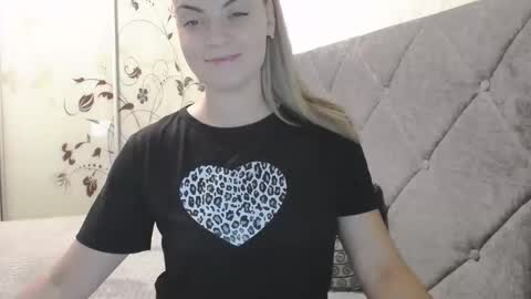 popkornmolli online show from 10/10/25, 12:48