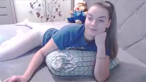 popkornmolli online show from 04/23/26, 08:24