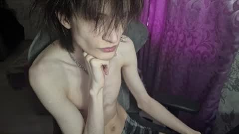 Snapshot of popoul_couple chatting on 07/04/26, 01:56 popoul_couple online show from 07/04/26, 01:56