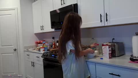PoppyQuinn online show from 05/21/26, 01:23