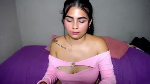 Snapshot of porn_sexy chatting on 01/18/25, 08:31 NICKKYMARTIN online show from 01/18/25, 08:31