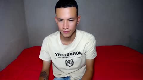 Snapshot of porn_sexy chatting on 02/14/25, 07:12 NICKKYMARTIN online show from 02/14/25, 07:12