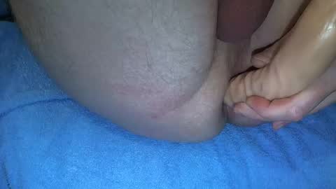 Snapshot of pornaddicted32 chatting on 12/23/24, 02:45 Nick online show from 12/23/24, 02:45