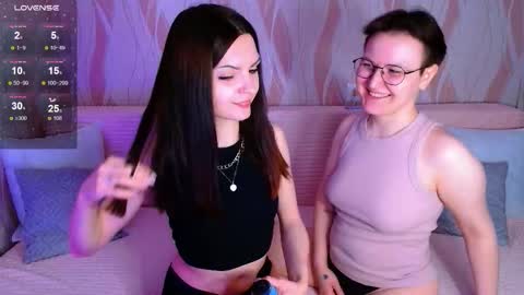Ana and Tati online show from 03/07/26, 01:41