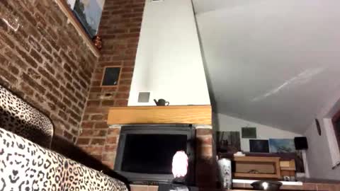 Snapshot of pornstriker chatting on 10/17/25, 03:10 PornStriker online show from 10/17/25, 03:10