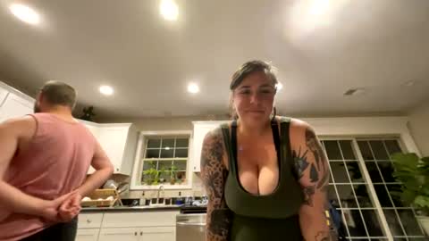 Snapshot of pornwatchingcouple chatting on 06/20/26, 02:47 pornwatchingcouple online show from 06/20/26, 02:47