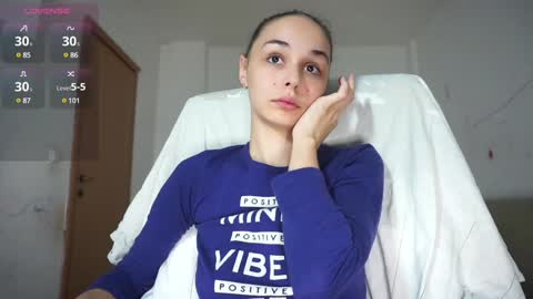 Snapshot of pornxxxcouple chatting on 01/11/25, 10:29 online show from 01/11/25, 10:29