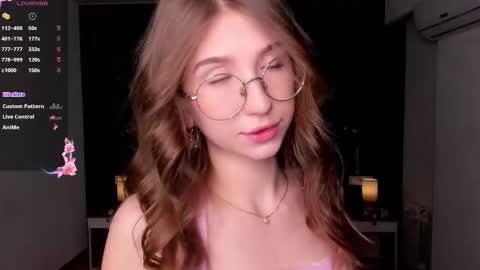 Elizabeth online show from 02/12/26, 07:20