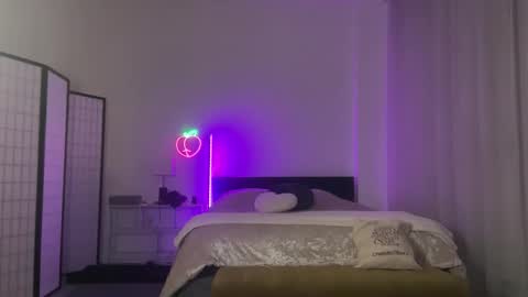 Portia Banks online show from 04/14/26, 02:39