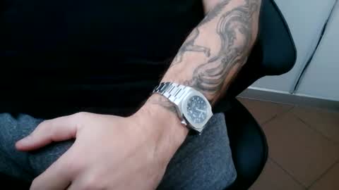 Snapshot of porw23 chatting on 02/06/26, 07:56 porw23 online show from 02/06/26, 07:56