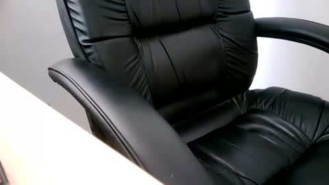 Snapshot of porw23 chatting on 03/03/26, 09:04 porw23 online show from 03/03/26, 09:04