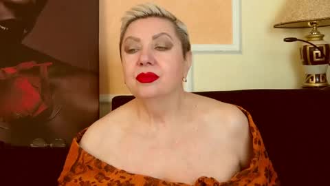 LADY POSH online show from 05/27/26, 07:55
