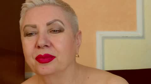 LADY POSH online show from 07/10/26, 09:39