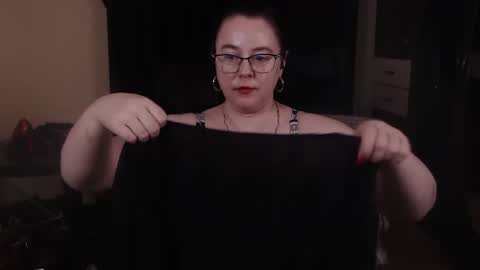 PoshMistres    online show from 12/08/24, 05:55