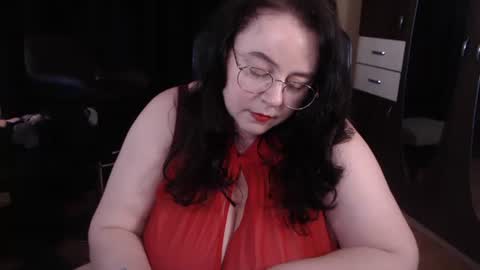 PoshMistres    online show from 03/08/26, 12:09