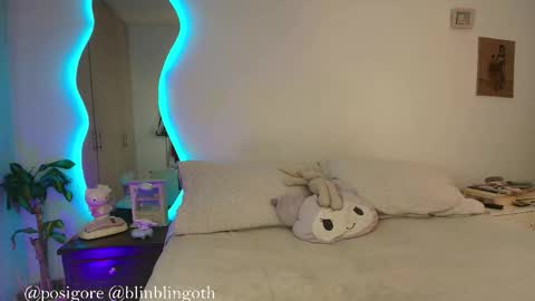 Anna Goth independient model online show from 02/20/26, 11:16