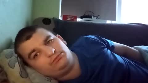 Snapshot of poskairmantas76 chatting on 11/25/25, 06:24 poskairmantas76 online show from 11/25/25, 06:24