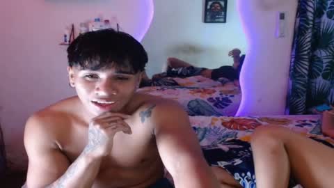 ALEX Y ALEXA online show from 10/26/25, 05:46