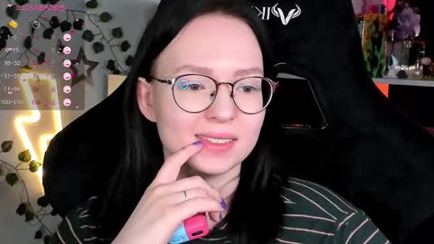 Robyn online show from 01/15/26, 01:48