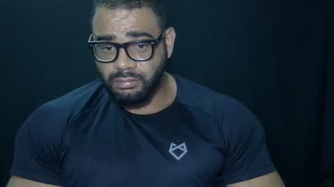 Snapshot of powerdmuscle chatting on 04/01/26, 11:35 powerdmuscle online show from 04/01/26, 11:35