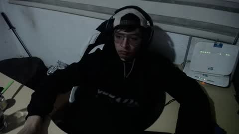 powerfulzeus2 online show from 01/18/26, 02:26