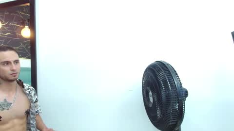   online show from 04/11/26, 05:01