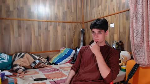 Snapshot of powertwinky chatting on 02/02/25, 04:37 chris independent online show from 02/02/25, 04:37