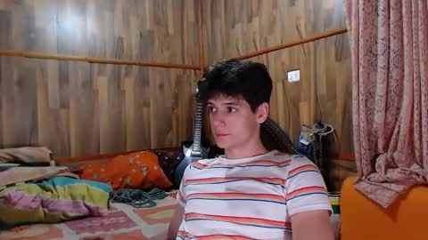 Snapshot of powertwinky chatting on 02/11/25, 04:55 chris independent online show from 02/11/25, 04:55