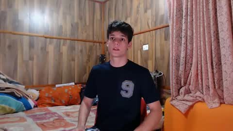 Snapshot of powertwinky chatting on 02/12/25, 05:58 chris independent online show from 02/12/25, 05:58