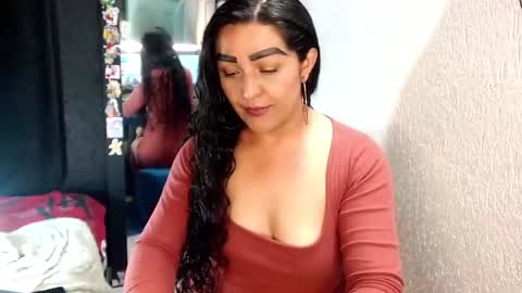 Snapshot of ppepittaaredd chatting on 01/01/25, 04:29 maryana online show from 01/01/25, 04:29