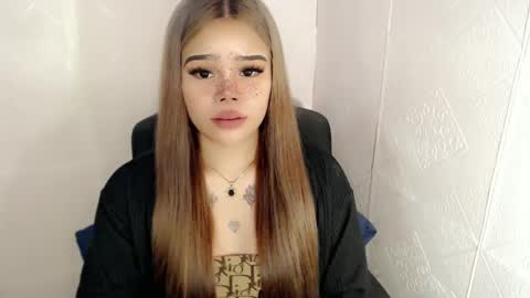 MAXXINE online show from 02/21/25, 11:11