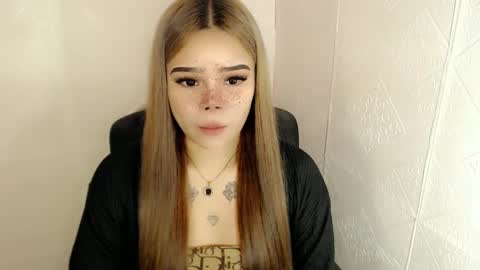 MAXXINE online show from 03/01/25, 09:15