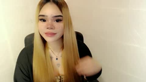 MAXXINE online show from 02/16/26, 03:57