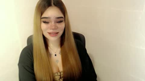 MAXXINE online show from 04/24/26, 03:31