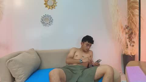 Andres online show from 11/10/25, 06:12