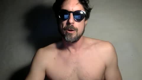 Snapshot of precum3d chatting on 01/16/26, 08:35 PRECUM online show from 01/16/26, 08:35