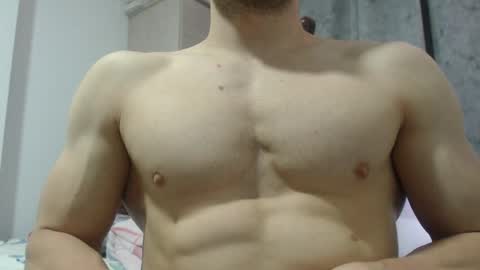 Snapshot of preettyboyx chatting on 12/07/24, 03:30 JUAN online show from 12/07/24, 03:30