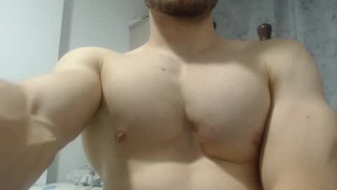 Snapshot of preettyboyx chatting on 12/15/24, 12:51 JUAN online show from 12/15/24, 12:51